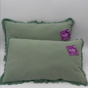 Green Decorative Throw Pillows